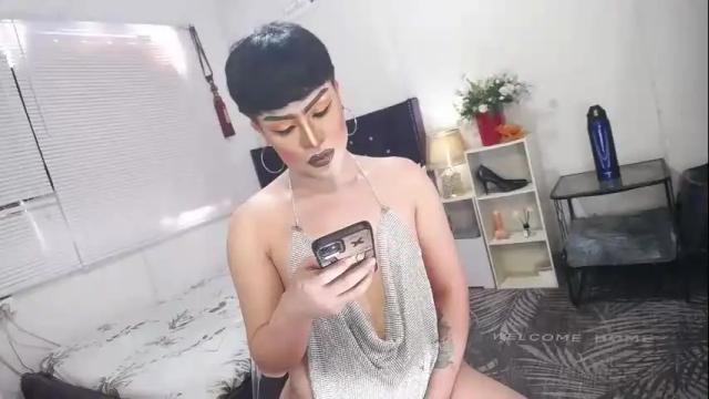 Image 2 of yourlivingonurdream Stream on Chaturbate on 25 days ago