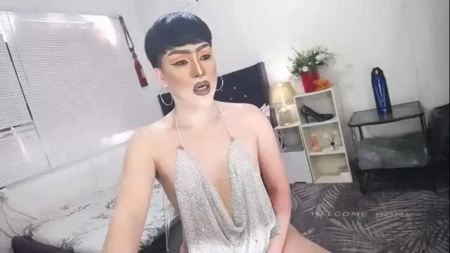 Image 6 of yourlivingonurdream Stream on Chaturbate on 25 days ago