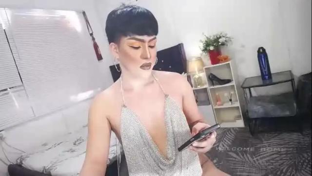 Image 8 of yourlivingonurdream Stream on Chaturbate on 25 days ago