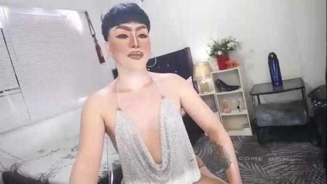 Image 2 of yourlivingonurdream Stream on Chaturbate on 23 days ago
