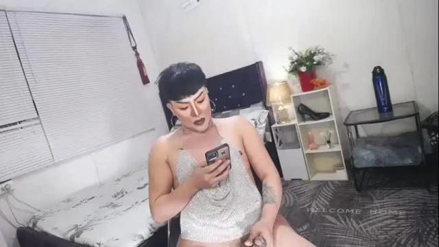 Image 2 of yourlivingonurdream Stream on Chaturbate on 18 days ago
