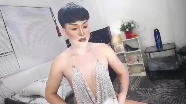 Image 4 of yourlivingonurdream Stream on Chaturbate on 15 days ago