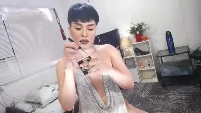 Image 2 of yourlivingonurdream Stream on Chaturbate on 13 days ago