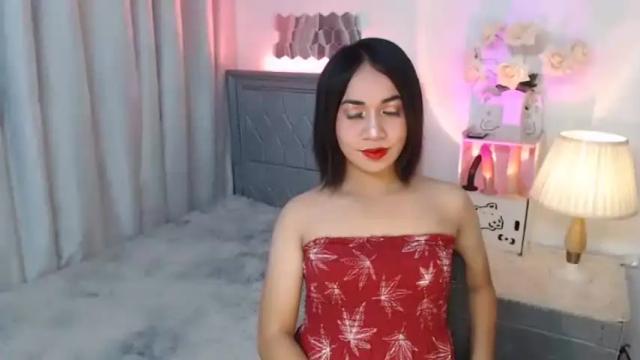 Image 3 of yourlovelymica143 Stream on Chaturbate on 18 months ago