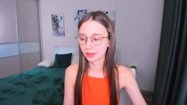 Image 4 of yourlovelystory Stream on Chaturbate on 15 months ago