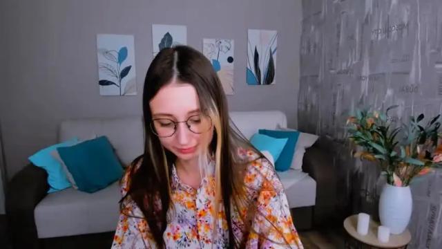 Image 12 of yourlovelystory Stream on Chaturbate on 14 months ago