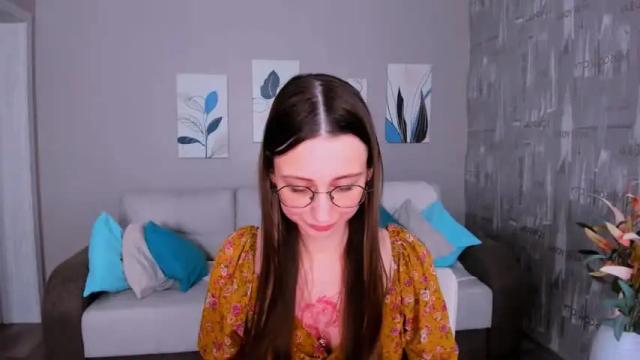 Image 7 of yourlovelystory Stream on Chaturbate on 13 months ago