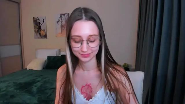 Image 6 of yourlovelystory Stream on Chaturbate on 12 months ago