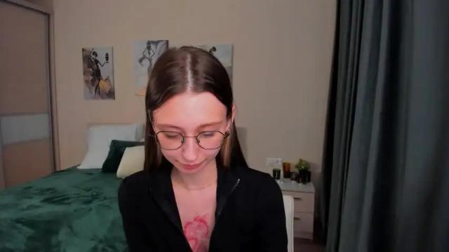 Image 2 of yourlovelystory Stream on Chaturbate on 15 months ago