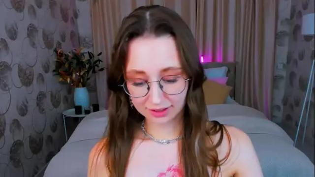 Image 6 of yourlovelystory Stream on Chaturbate on 11 days ago