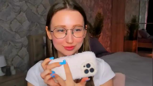 Image 2 of yourlovelystory Stream on Chaturbate on 3 months ago