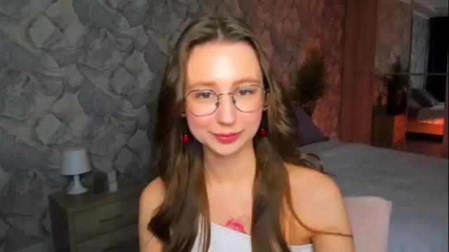 Thumbnail 2, yourlovelystory's Stream at Chaturbate, 2 months ago