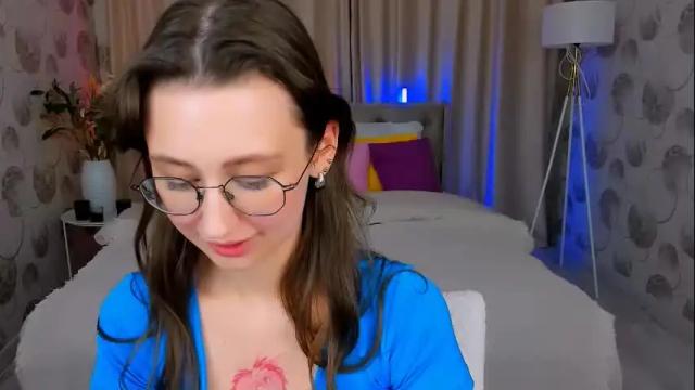 Image 8 of yourlovelystory Stream on Chaturbate on 2 months ago