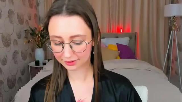 Image 8 of yourlovelystory Stream on Chaturbate on 2 months ago