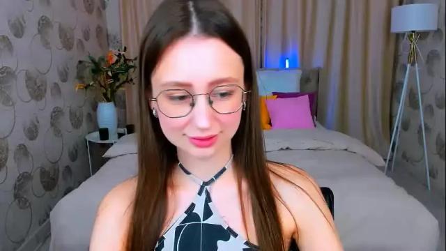 Image 4 of yourlovelystory Stream on Chaturbate on 2 months ago