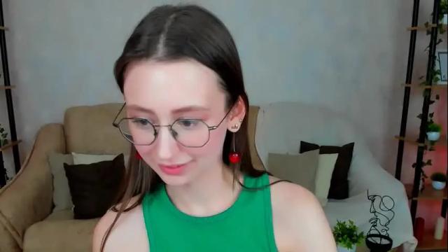 Thumbnail 3, yourlovelystory's Stream at Chaturbate, 1 month ago