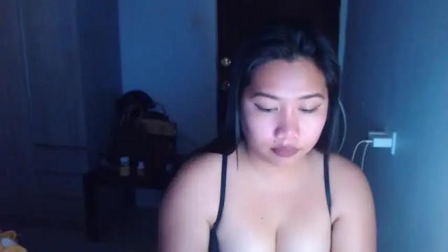 Image 8 of yourlovetifannyx Stream on Chaturbate on 9 months ago