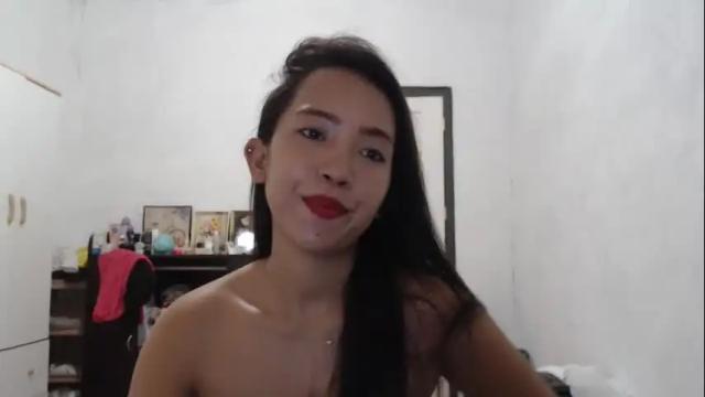 Image 12 of yourloving_maris Stream on Chaturbate on 18 days ago