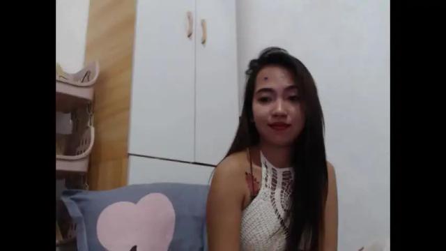 Image 12 of yourloving_maris Stream on Chaturbate on 2 months ago