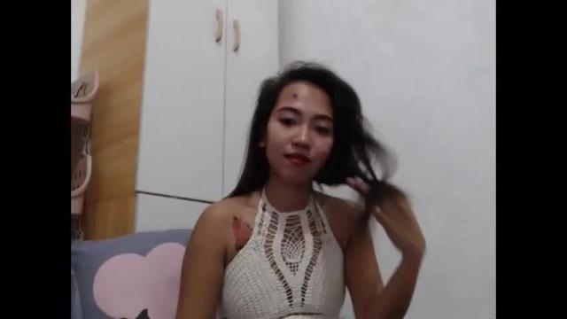 Image 2 of yourloving_maris Stream on Chaturbate on 2 months ago