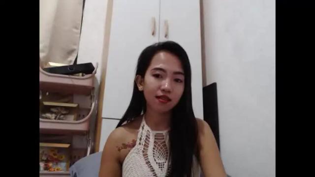 Image 12 of yourloving_maris Stream on Chaturbate on 2 months ago