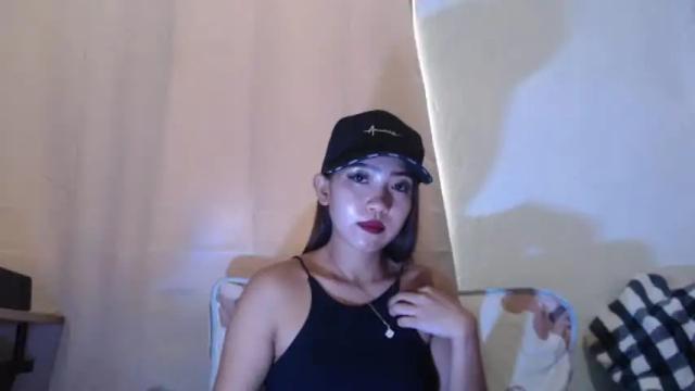 Image 10 of yourloving_maris Stream on Chaturbate on 1 month ago
