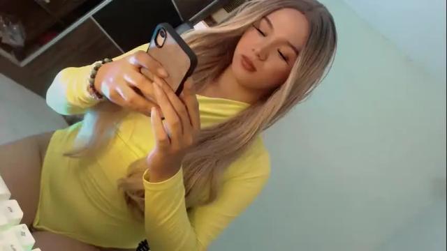 Image 4 of yourlovingpearl Stream on Chaturbate on 11 days ago