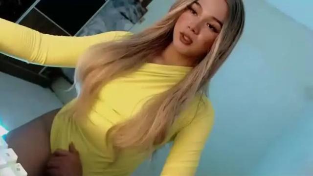 Image 12 of yourlovingpearl Stream on Chaturbate on 2 months ago