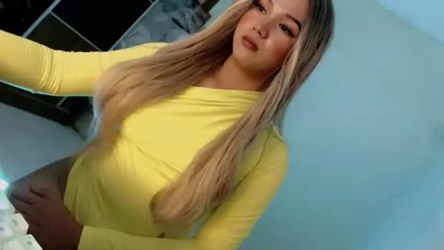 Image 3 of yourlovingpearl Stream on Chaturbate on 2 months ago