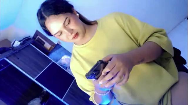 Image 12 of yourlovingpearl Stream on Chaturbate on 24 days ago