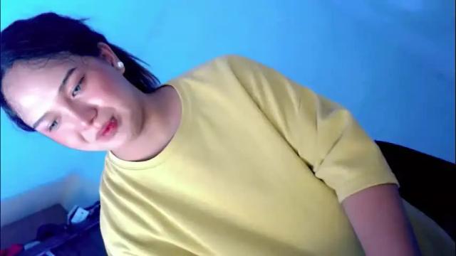 Image 2 of yourlovingpearl Stream on Chaturbate on 24 days ago