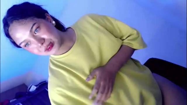 Image 3 of yourlovingpearl Stream on Chaturbate on 24 days ago