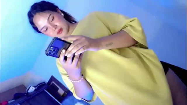 Image 4 of yourlovingpearl Stream on Chaturbate on 24 days ago