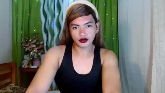 Image 2 of yourmaninlife Stream on Chaturbate on 18 months ago