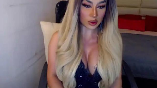 Image 12 of yourmistressofevil Stream on Chaturbate on 14 months ago