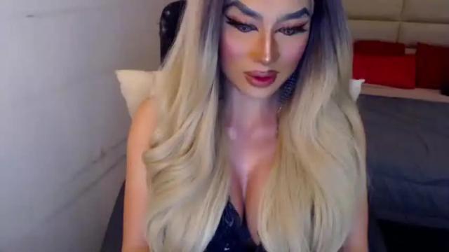 Image 7 of yourmistressofevil Stream on Chaturbate on 14 months ago