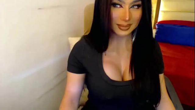Image 4 of yourmistressofevil Stream on Chaturbate on 1 month ago
