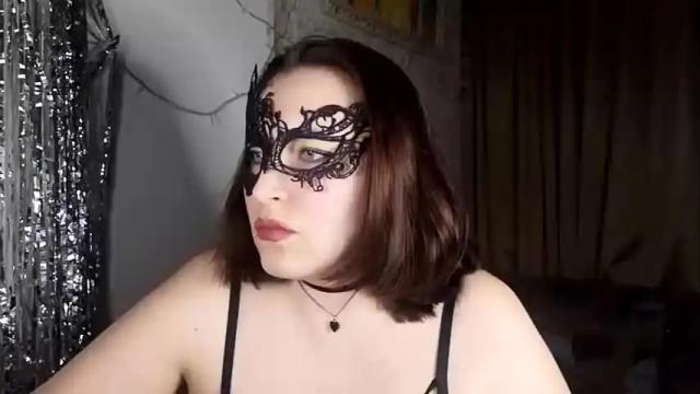 Image 10 of yourmoonxx Stream on Chaturbate on 17 months ago