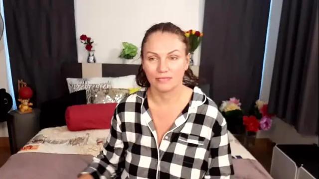 Image 10 of yourmysterycharm Stream on Chaturbate on 24 days ago