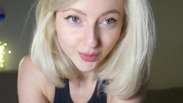 Image 12 of yournaughtymiss Stream on Chaturbate on 12 days ago