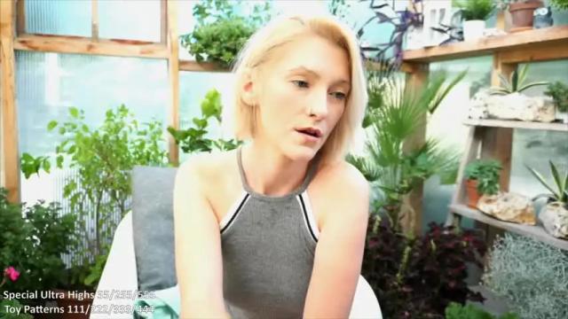 Image 2 of yournaughtypixie Stream on Chaturbate on 2 days ago