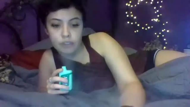 Image 2 of yournewfantasy Stream on Chaturbate on 15 months ago