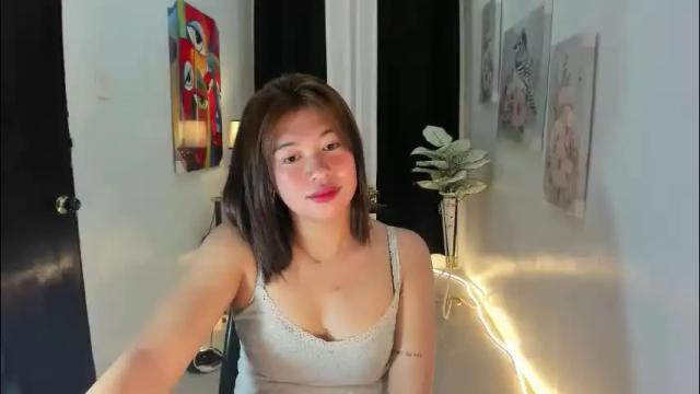Image 2 of yourprettytrish Stream on Chaturbate on 2 months ago