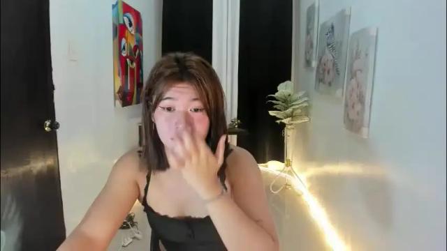 Image 12 of yourprettytrish Stream on Chaturbate on 1 month ago