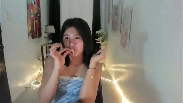 Image 3 of yourprettytrish Stream on Chaturbate on 26 days ago