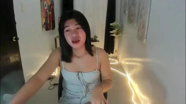 Image 12 of yourprettytrish Stream on Chaturbate on 22 days ago