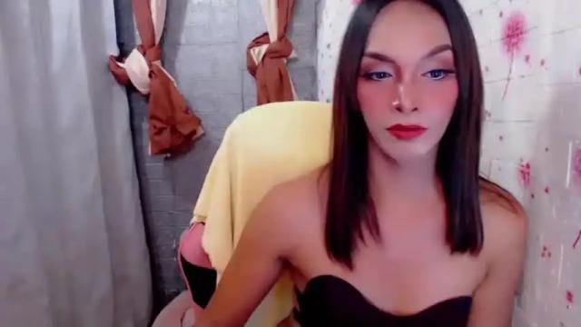 Image 3 of yourqueenofsuck Stream on Chaturbate on 17 months ago
