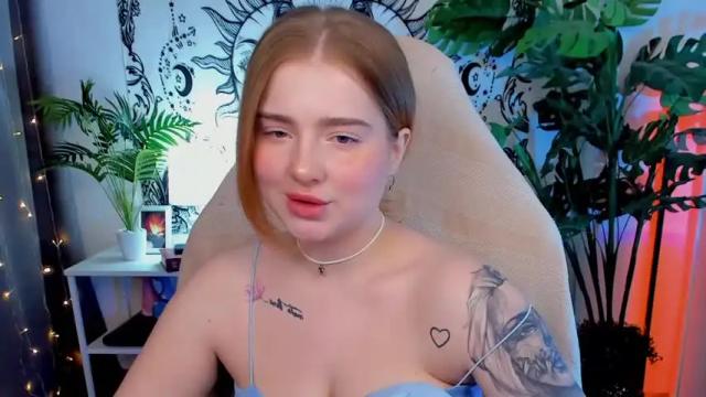 Image 6 of yourredsunshine Stream on Chaturbate on 17 months ago