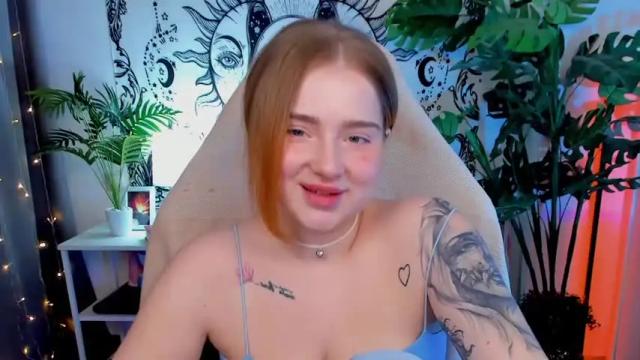 Image 9 of yourredsunshine Stream on Chaturbate on 8 months ago