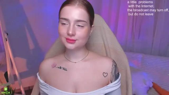 Image 4 of yourredsunshine Stream on Chaturbate on 7 months ago